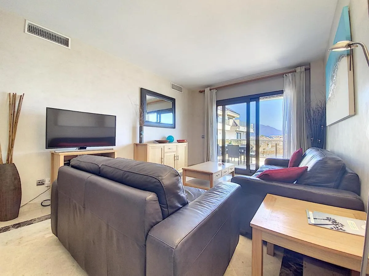 Lovely Apartment With Pool & Sea Views - Marina Del Castillo 2129 Manilva