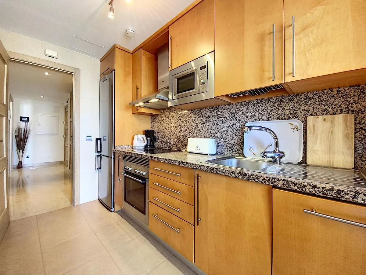 Lovely Apartment With Pool & Sea Views - Marina Del Castillo 2129 Manilva