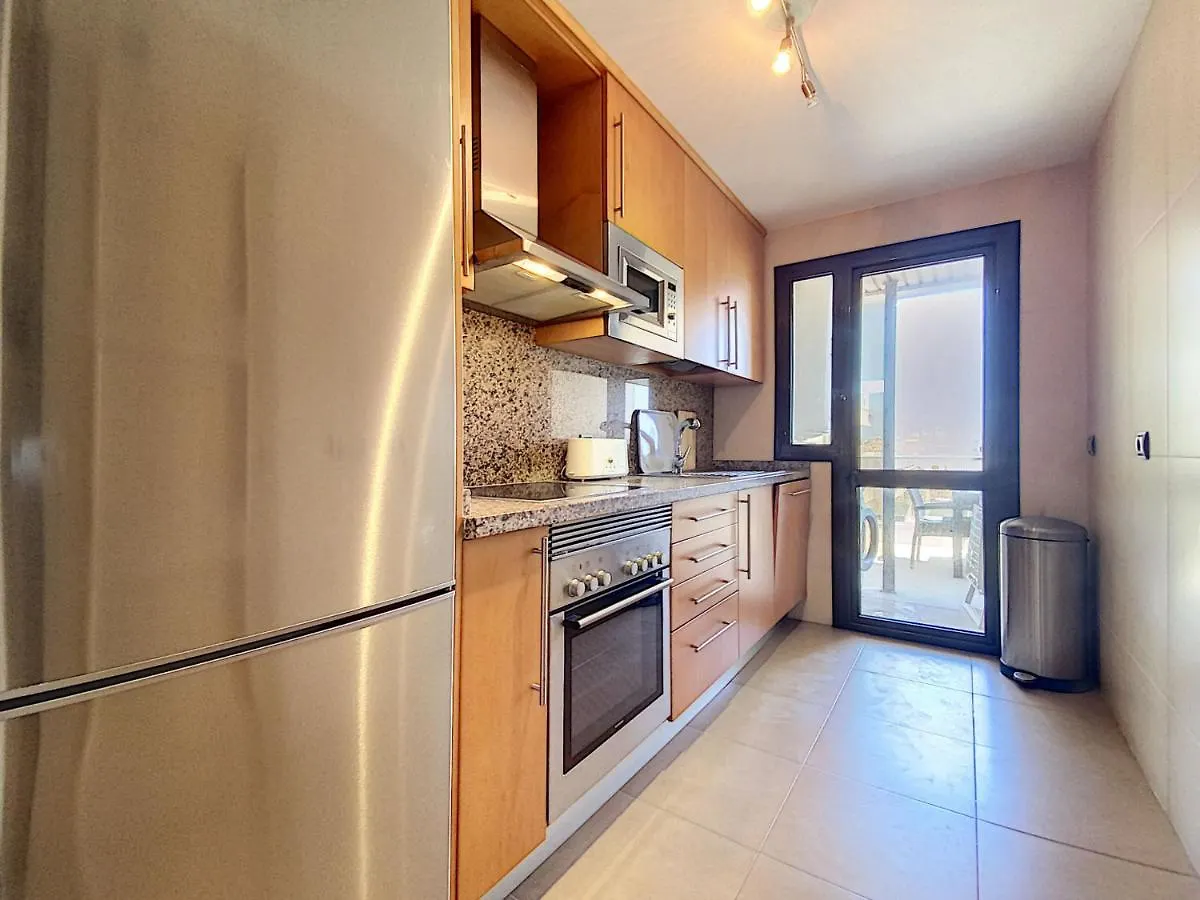Lovely Apartment With Pool & Sea Views - Marina Del Castillo 2129 Manilva 0*,  Spagna