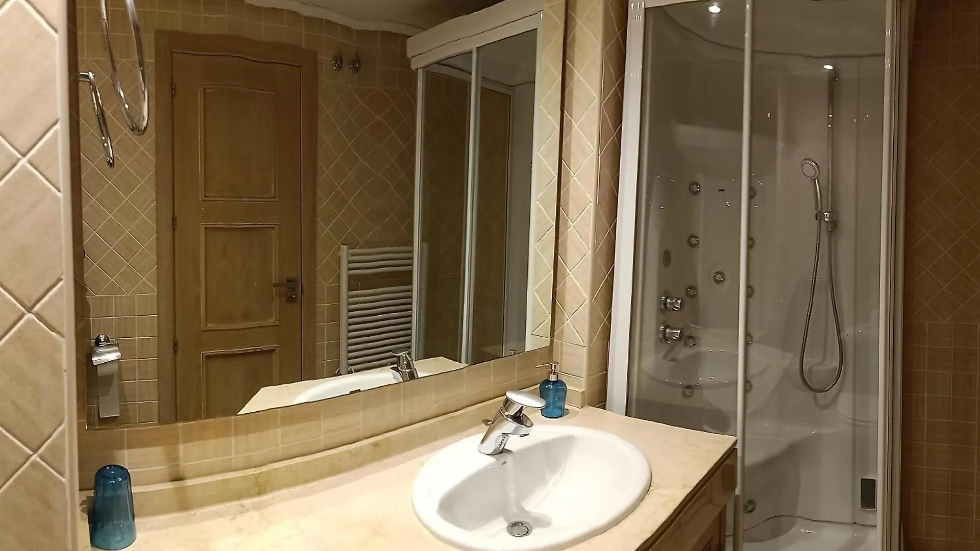 Lovely Apartment With Pool & Sea Views - Marina Del Castillo 2129 Manilva